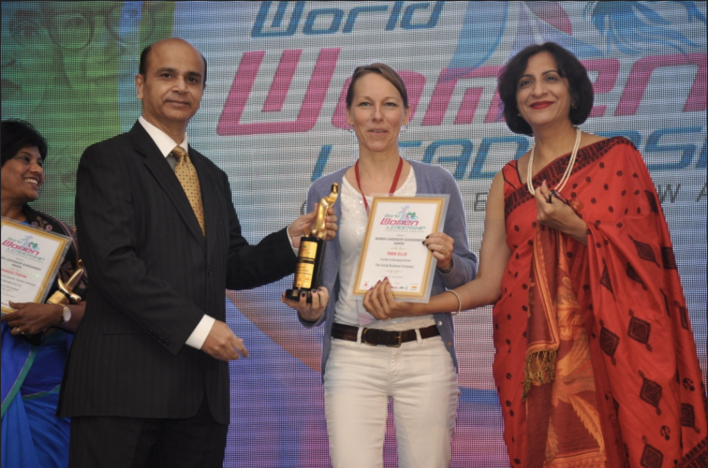 Tania Ellis Receives Indian Award